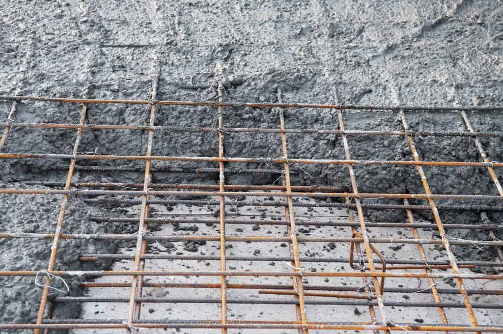 Thicker metal rebar mesh during concrete pouring